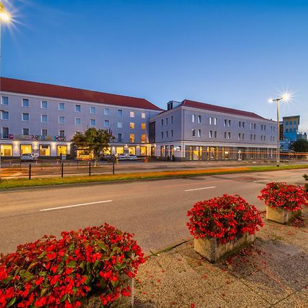 Hotel Gromada Κοστζαλίν Εξωτερικό φωτογραφία