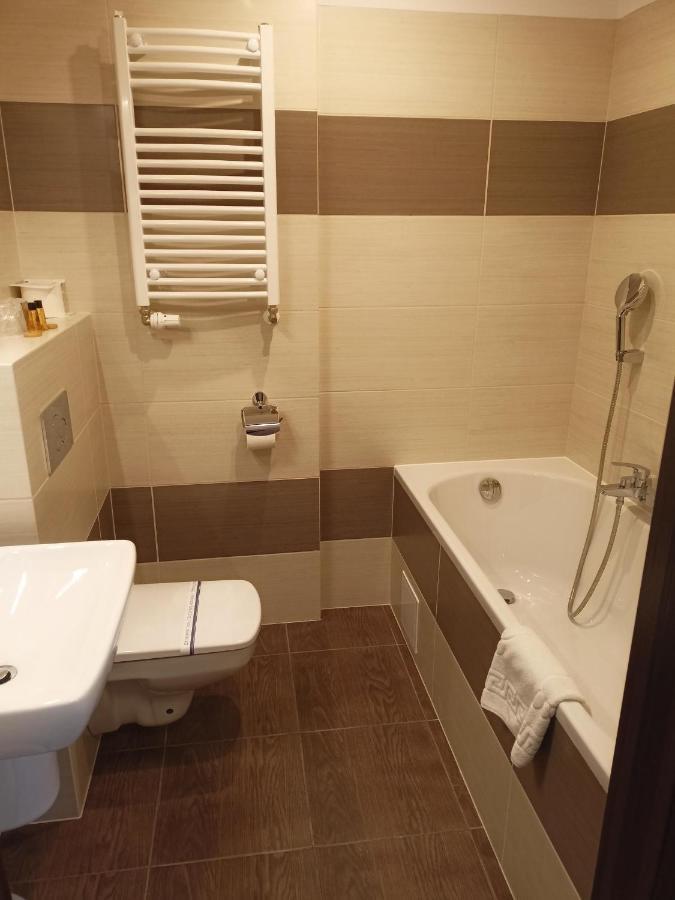 Hotel Gromada Κοστζαλίν Εξωτερικό φωτογραφία