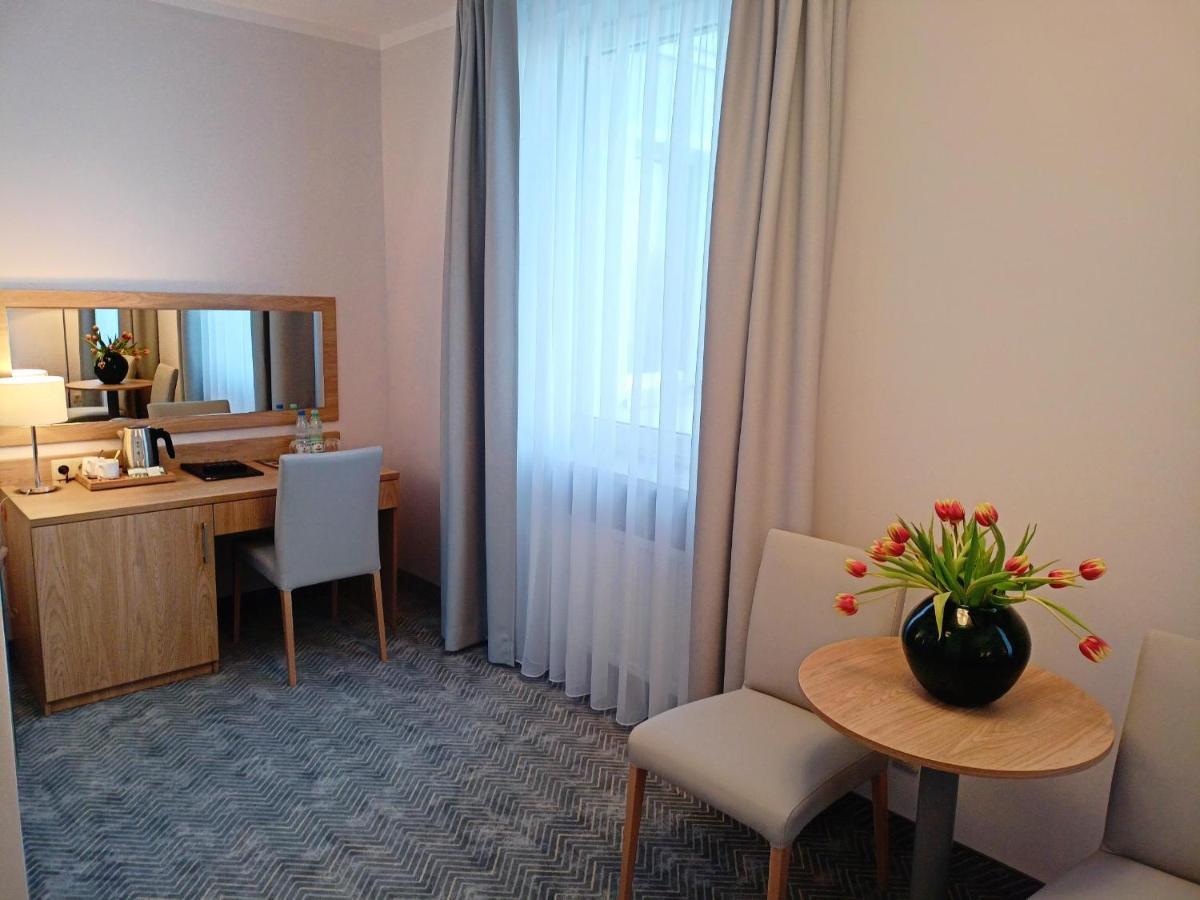 Hotel Gromada Κοστζαλίν Εξωτερικό φωτογραφία
