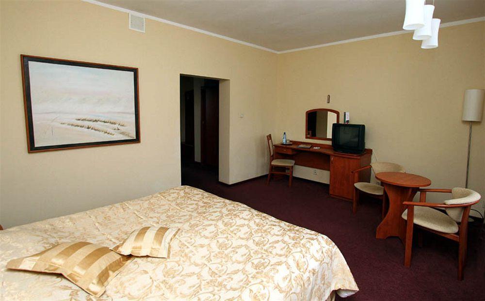Hotel Gromada Κοστζαλίν Εξωτερικό φωτογραφία